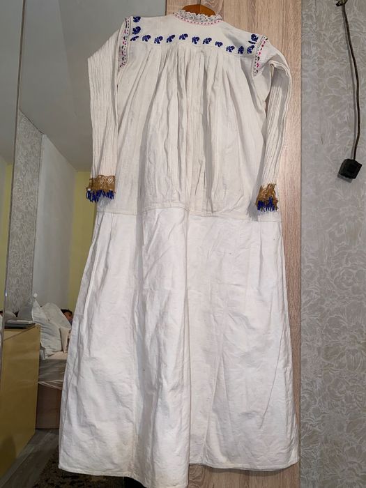 Автентични рокли от народна носия