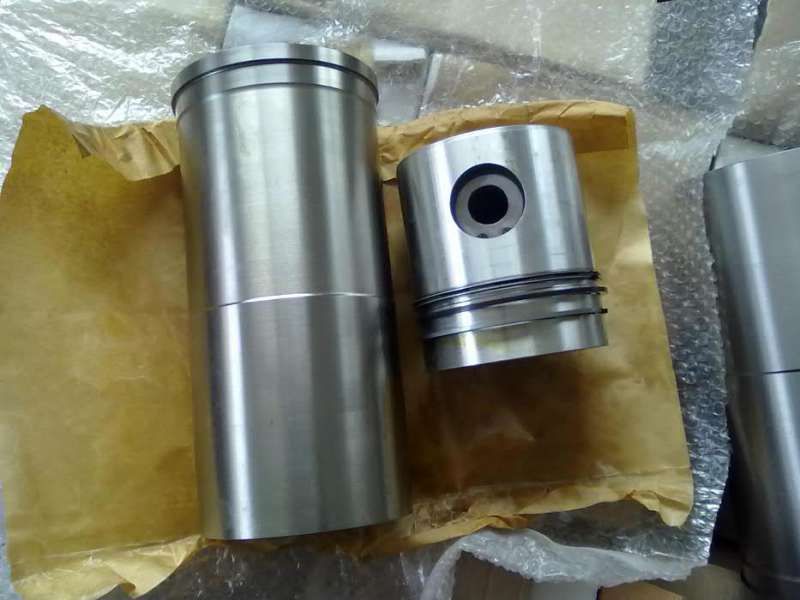 Ризи, бутала, сегменти к-т за IFA W50 ИФА В50, Фортшрит, Е512, Е514