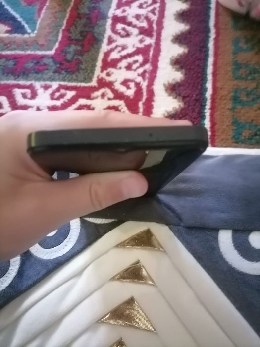 Продажа HONOR X6B или обмен желательно айфон x