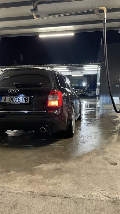 Audi S4 V8