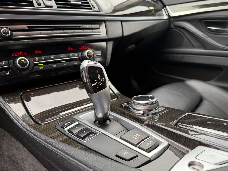 BMW Seria 5 BMW 520i stare perfecta