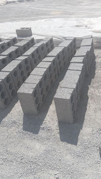 Шлакоблок стрейтелный