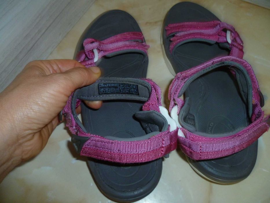 TEVA сандали №40