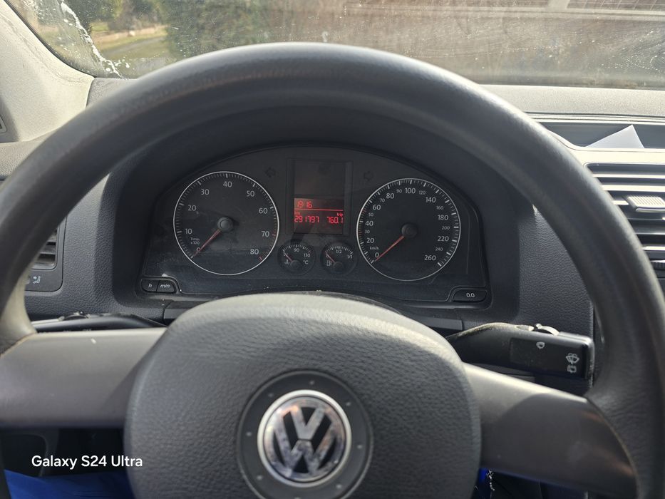 VOLKSWAGEN Golf 2004 — imagine 5