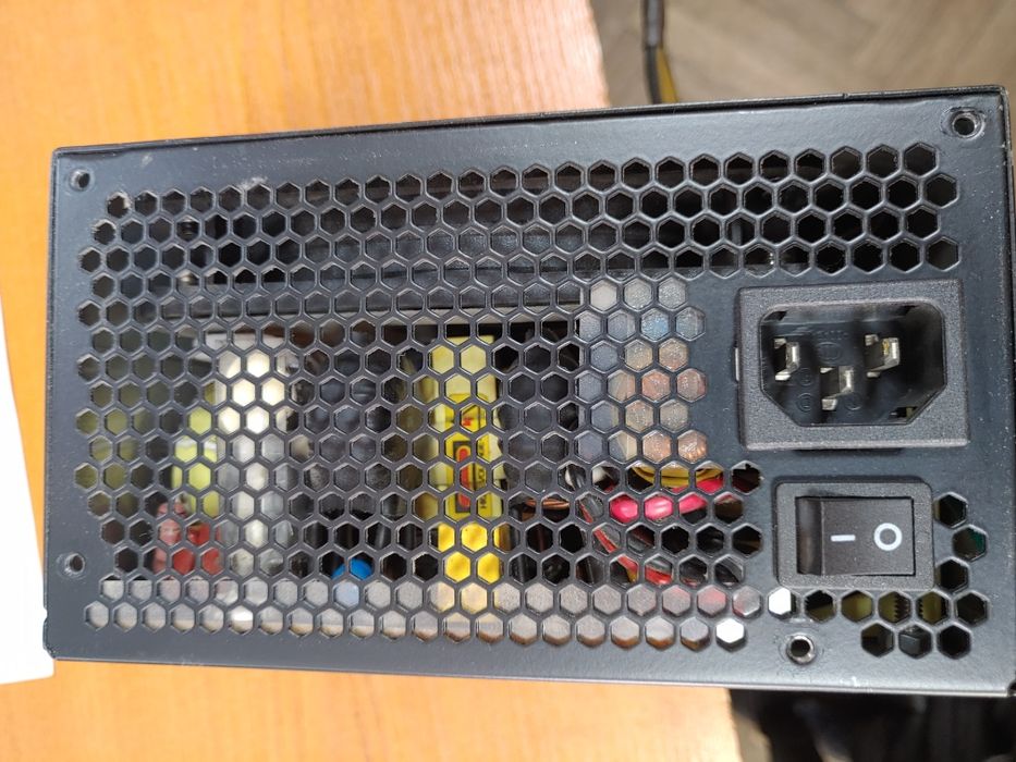 Захранване Coolermaster. GX750