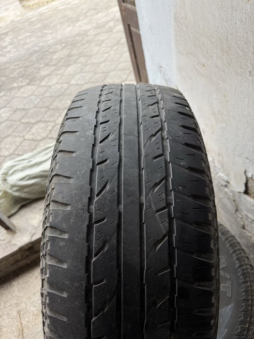 Yokohama 275/65 r16