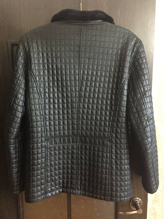 Мужская кожаная дубленка 48 размер