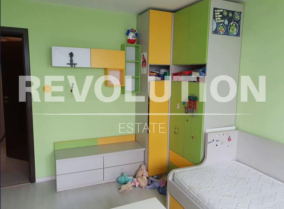 Дава се под наем Тристаен апартамент в Варна, Трошево - 120 кв.м за 747.66 € - Снимка #4