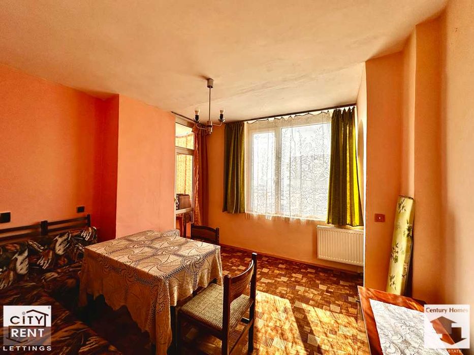 Дава се под наем Едностаен апартамент в Велико Търново, Колю Фичето - 45 кв.м за 230 € - Снимка #1