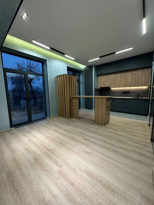 Центр Луночарского 2/2/5 новостройка