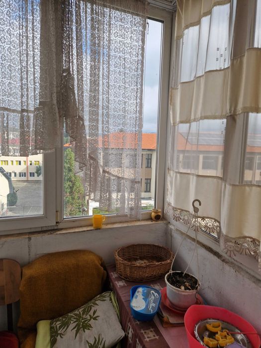 De vanzare apartament 2 camere decomandat, bloc PB, etaj 3/4