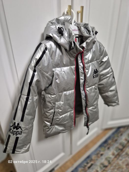 Срочно продам куртку для мальчика