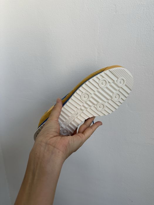 Adidas Новый , срочно продаю!