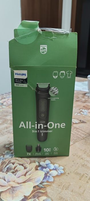 Philips de tuns barba și părul