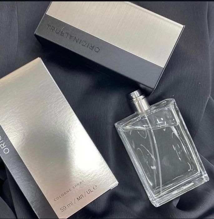 Продам мужской парфюм Трю оригинал