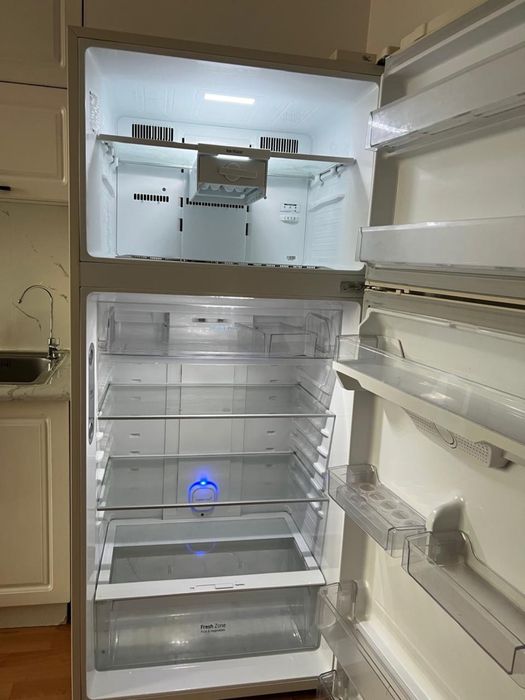 Холодильник LG GN-H702HEHZ, 506 л