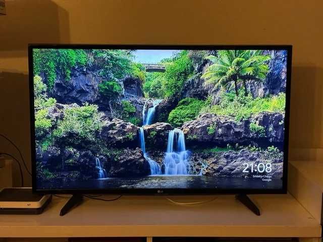TV LED LG 81 cm - Smart / Wi-fi + suport perete