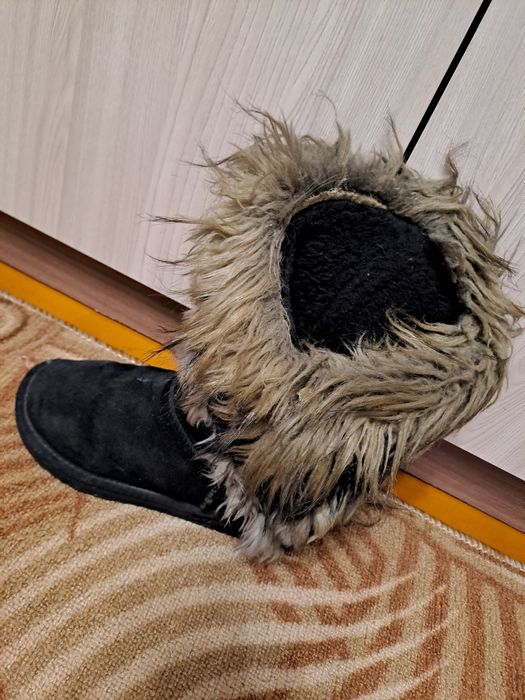 Продам Угги в Петропавловск