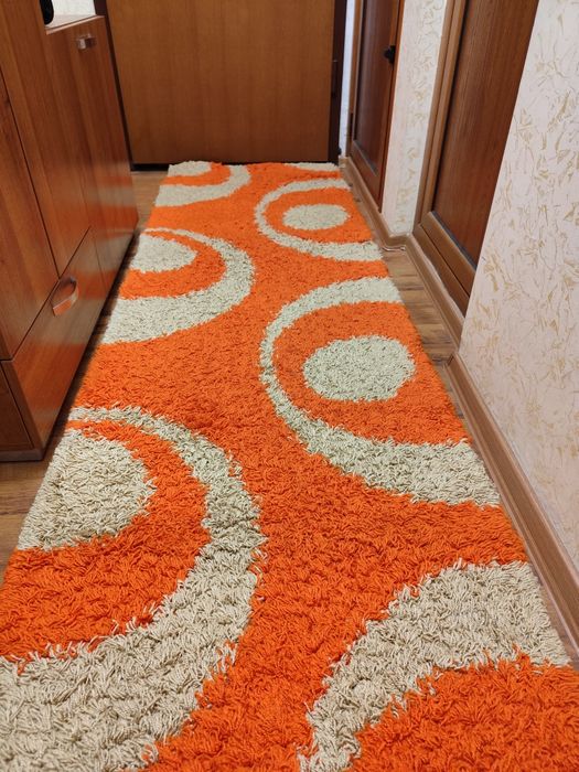 Килим - пътека с дълъг косъм