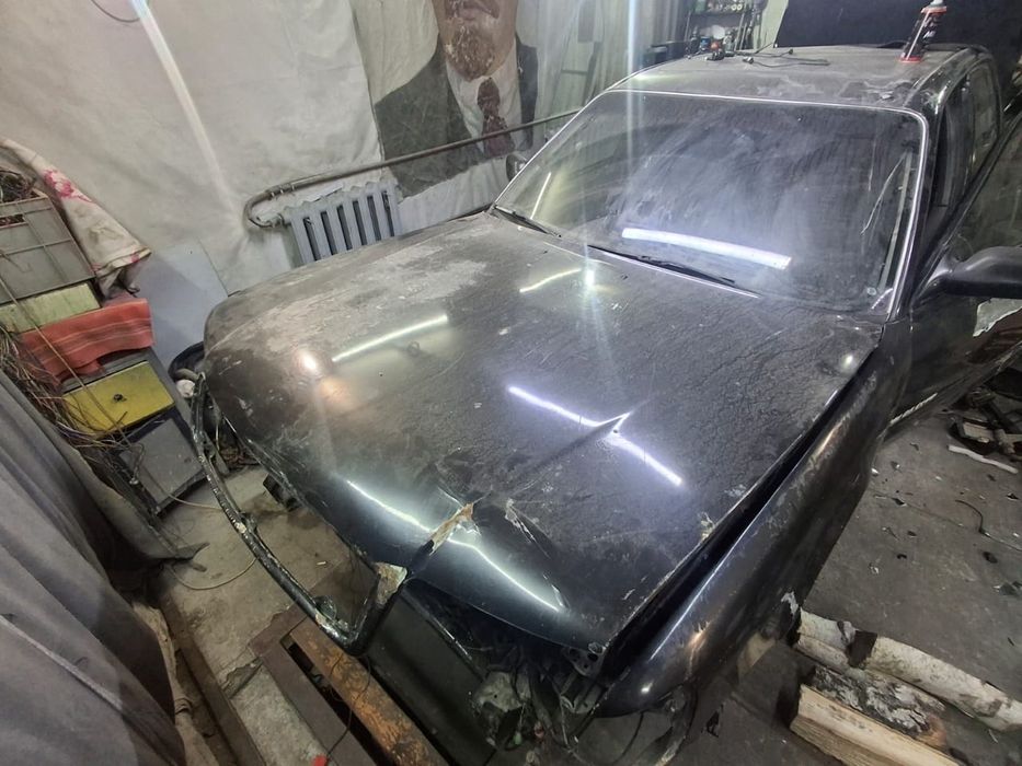 Запчасти на Ауди 100 с4