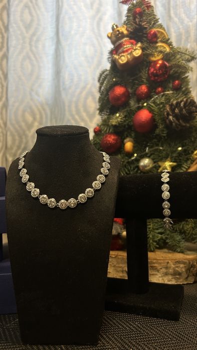 Swarovsky angelic silver set