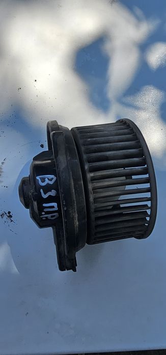 Вентилятор печки субару легаси В 3