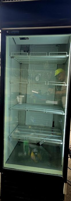 Lada frigorifica , vitrina frigorifica profesionala ,frigider usa stic