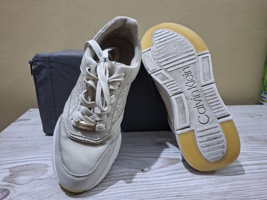 Calvin Klein flexi runner 
Сникърси Flexi Runner