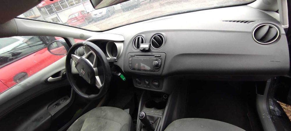 Dezmembrez Seat Ibiza 2012 break motor 1.2i cod motor CFWA