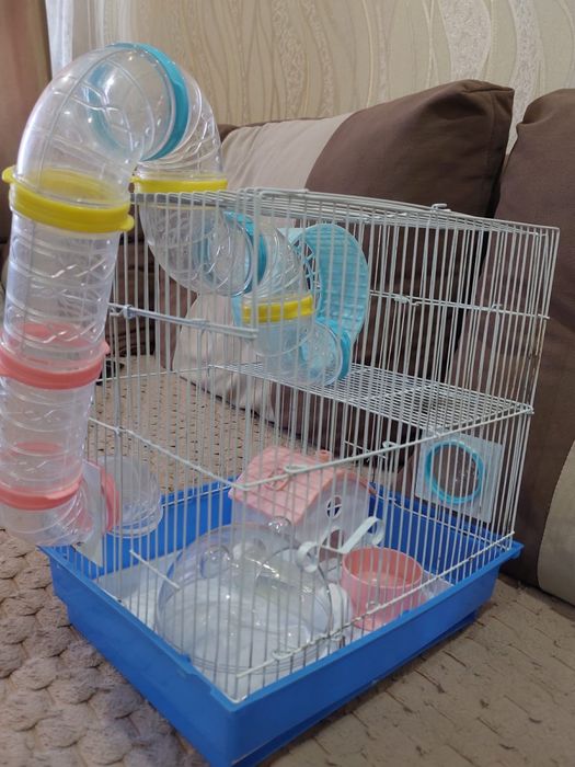 Продам клетку для хомяков