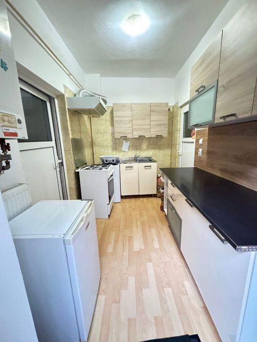 Inchiriez Apartament cu 1 Camera langa Continental Arad Centru