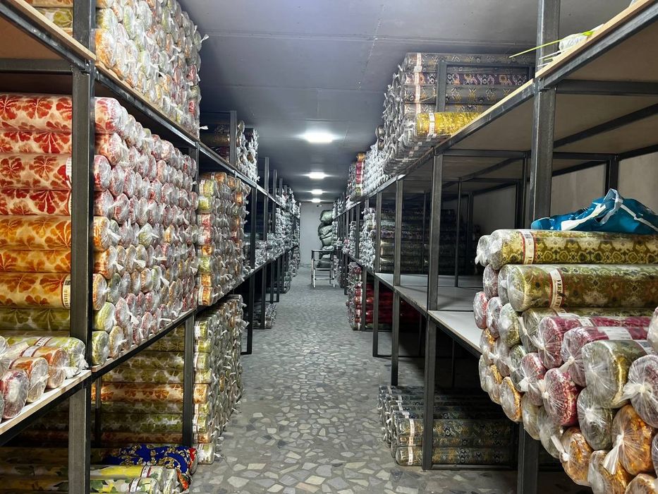 Бек тупи бозоридан склад сотилади