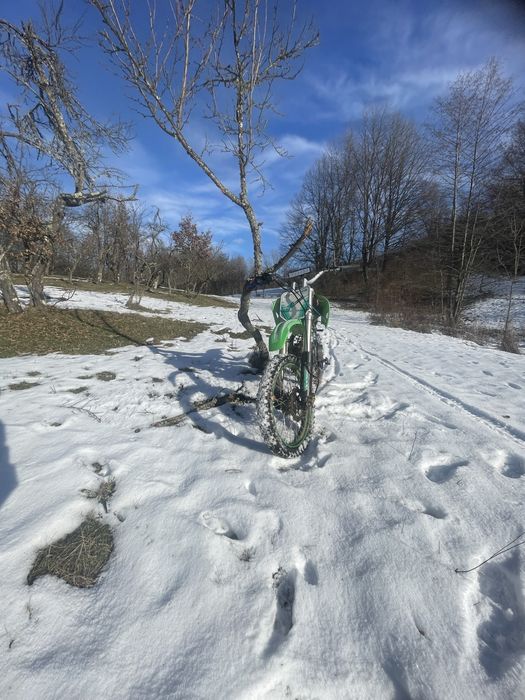 Cross 125 cc defecta roata spate