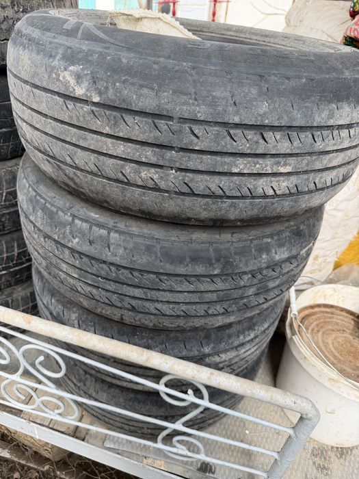 покрышка б/у состояние средний