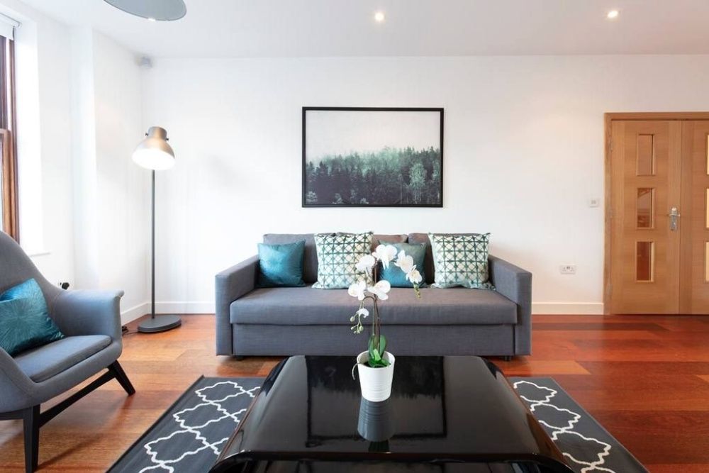 3-х комнатные апартаменты в ЖК рядом с ТРЦ МЕГА и Атакентом