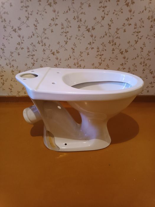 Унитаз новый, не пользованый
