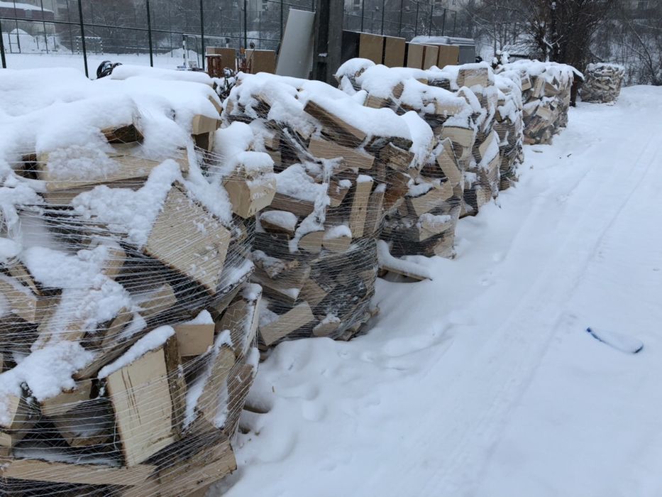 Cherestea de molid/ lemn molid/lemn soba/ lemn foc