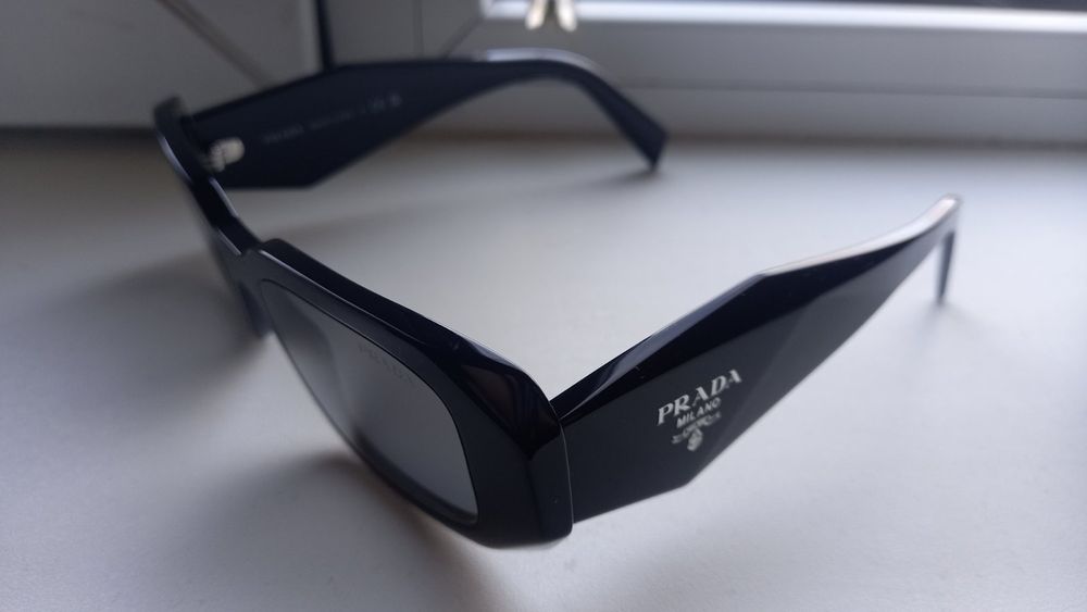 Нови очила Prada