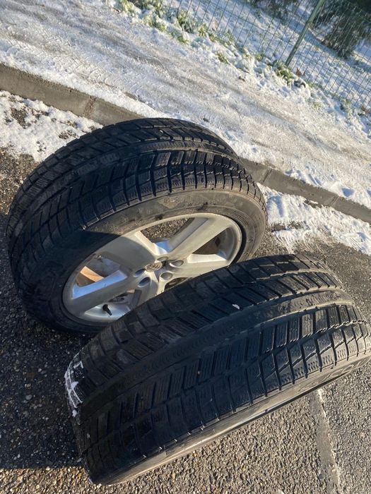 Vând jante din aliaj cu cauciucuri noi, originale Audi A6