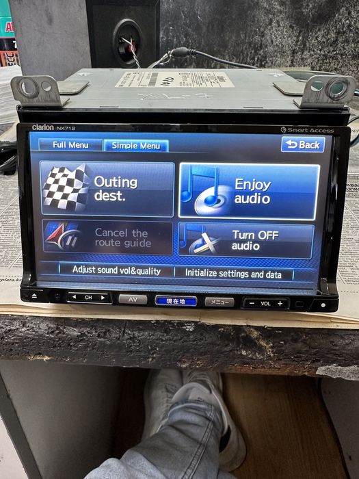 Магнитолла Clarion