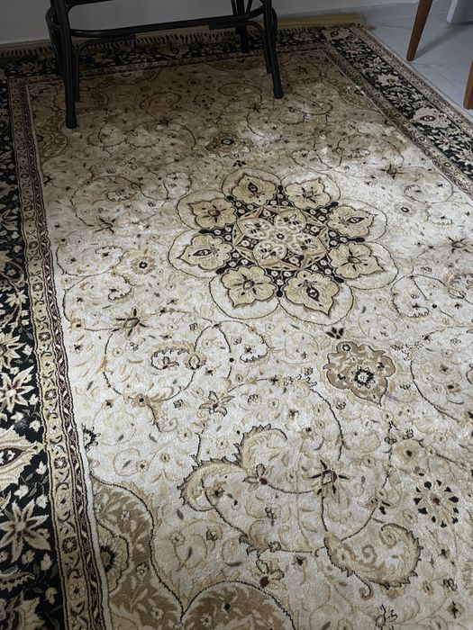 Продаю ковер , хорошего качества