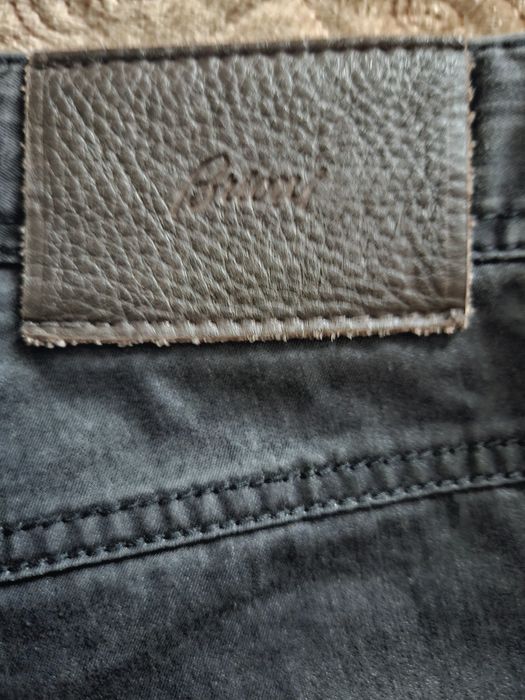 Продам оригинальные джинсы Brioni