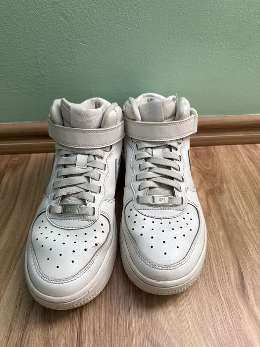 Air force 1 mid albi marimea 37.5