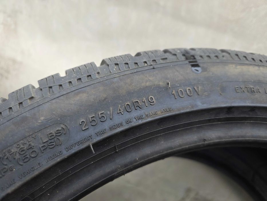4бр Зимни гуми 255 40 19 - Michelin