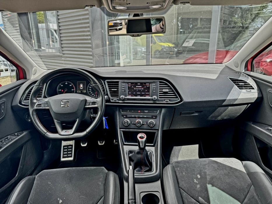 Seat Leon ST / Piele/Matrix/ Led/Jante 18/ Navigatie/Numere tranzit valabile