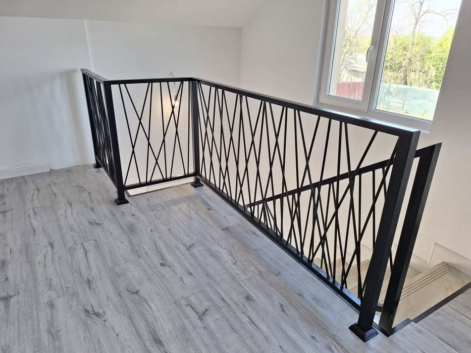 Confectii porti panouri gard balustrade capace beci