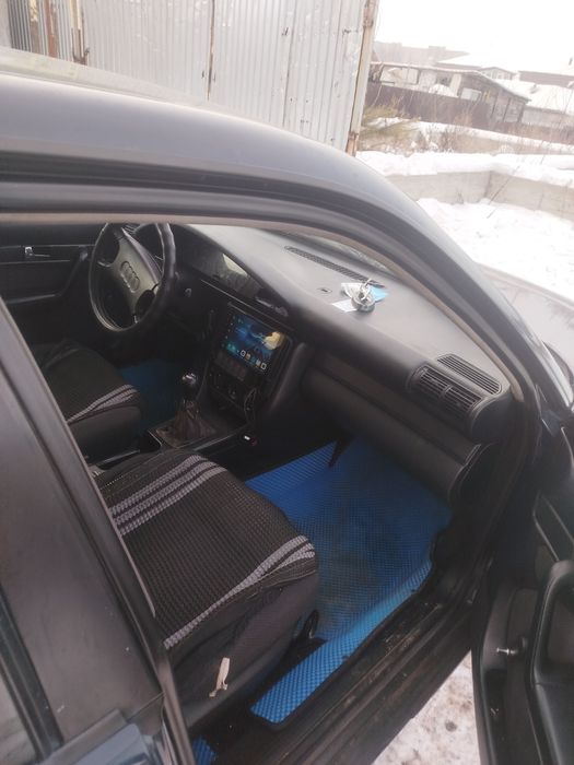 Подам ауди 100с4