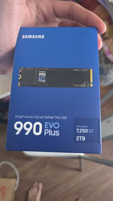 Samsung 990 EVO Plus 2TB NVMe M.2 SSD