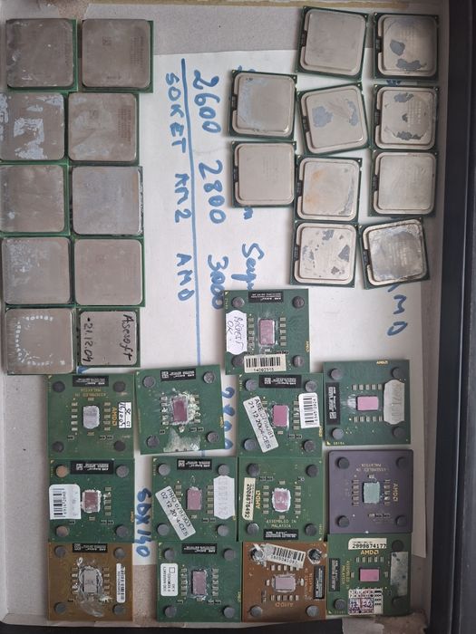 Procesoare 754 , Am2 , Am3  AMD