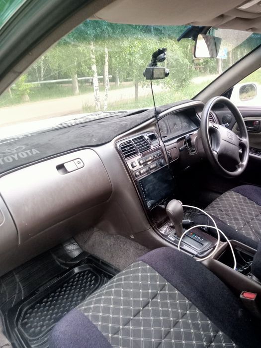 Продам Чайзер 90 кузов